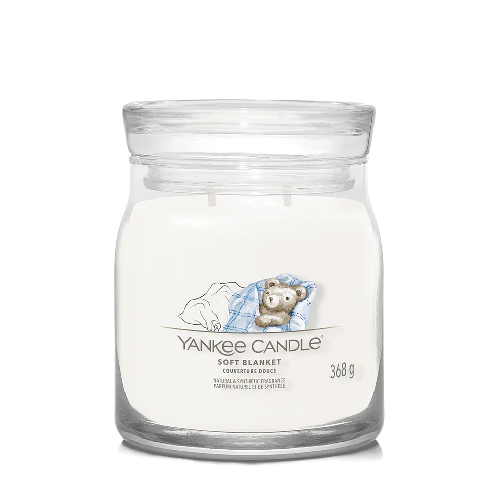 شمعة "يانكي كاندل" (Yankee Candle) الحجم المتوسط (Signature Medium Jar) - غطاء ناعم