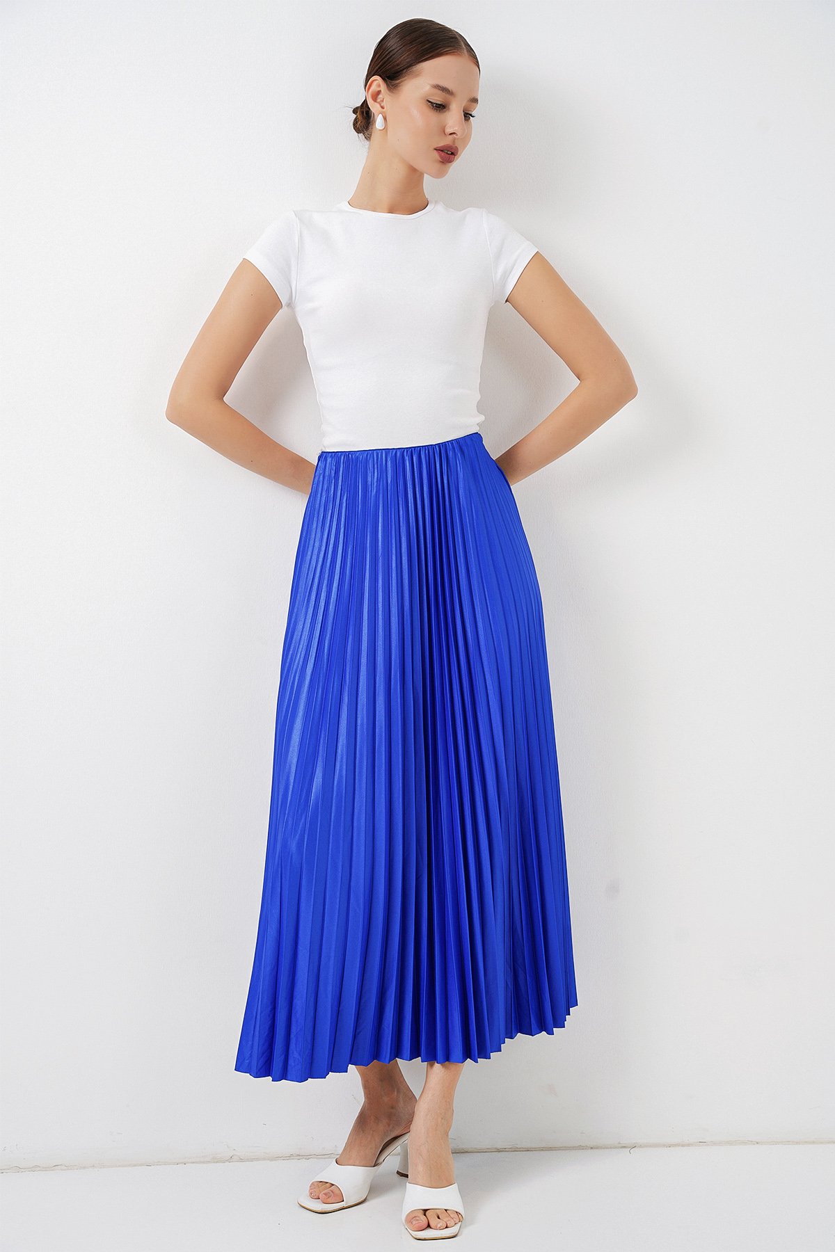 8009 Pleated Skirt with Leather Look - Royal Blue