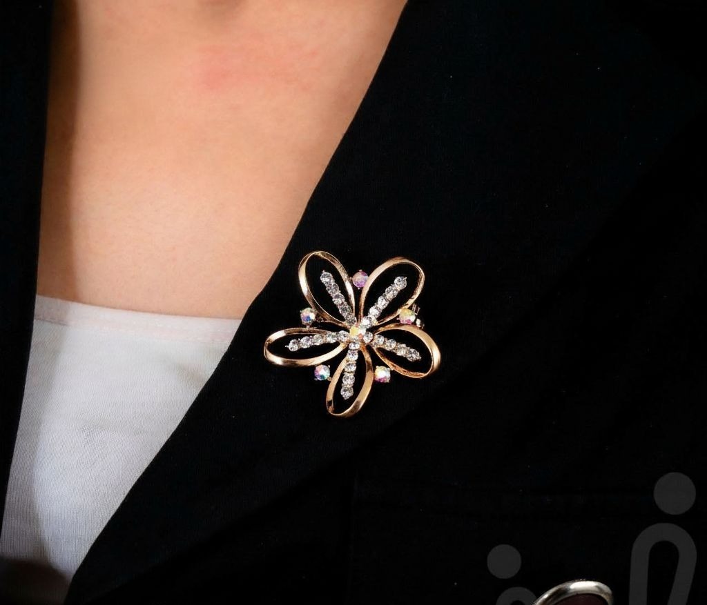 Stainless steel brooch, code 1325