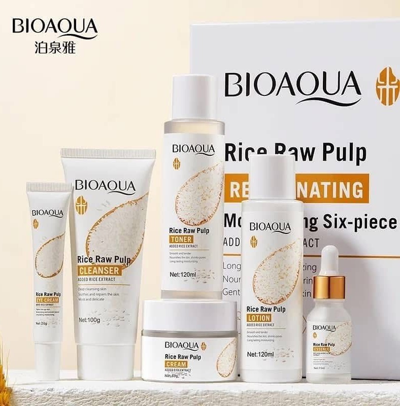 مجموعة بيواكوا (Bioaqua) للعناية بالبشرة بخلاصة لب الأرز الخام