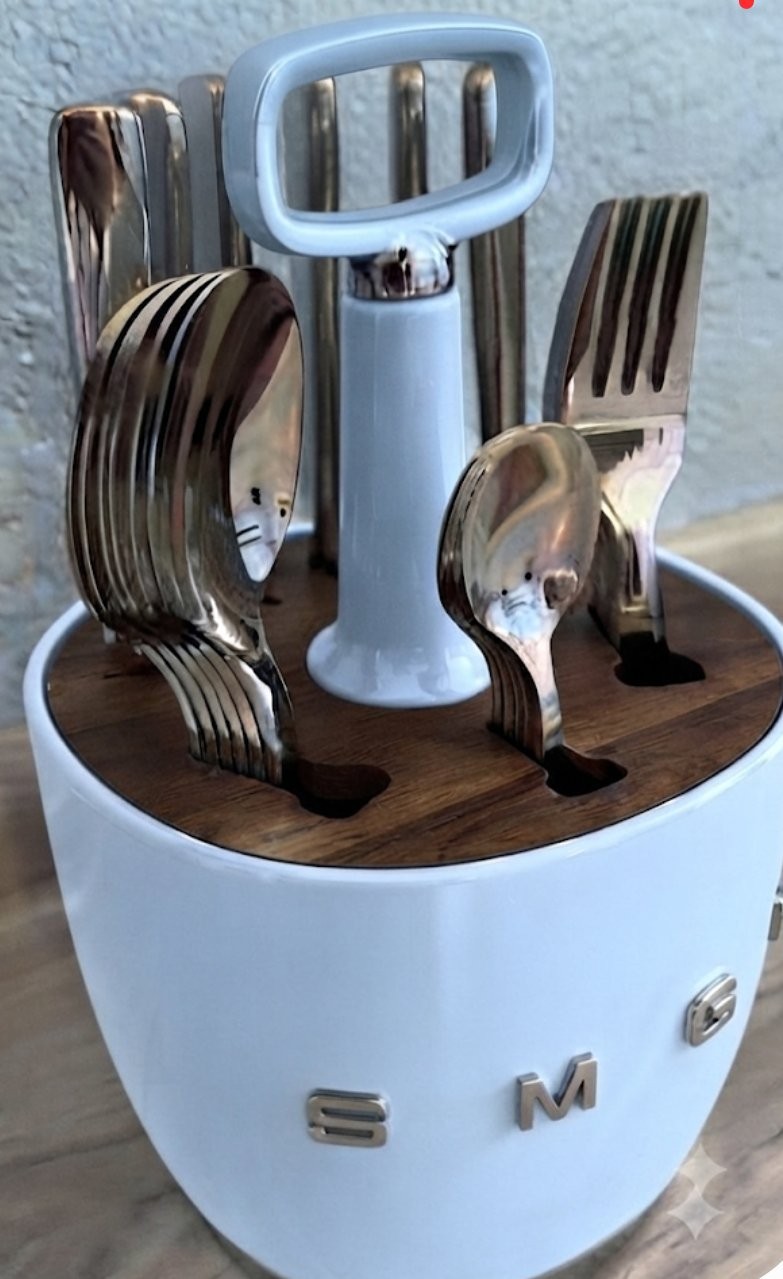 smeg holder
