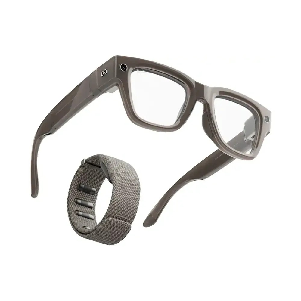 Meta - Ray-Ban Display Neural Band | نظارات مدعمة بالذكاء الاصطناعي مزودة بشاشة مدمجة في العدسات، إطار لامع، مقاس 3، لون رملي