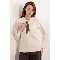 كنزة نسائية فضفاضة بتفاصيل وشاح 15971 - كريم Women's Oversize Scarf Detail Sweater 15971 - Cream