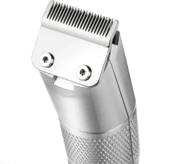 ماكينة حلاقة من بابيليس + مقص صغير مع درجات (1، 2، 3، 6، 8) سلكية BABYLISS CLIPPER  + MINI TRIMMERGRADES (1.2.3.6 &8) CORDED