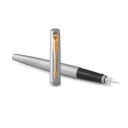 باركر قلم حبر جوتر فضي مشبك ذهبي ستاندرد 2030948 Parker Jotter Standard Fountain Pen Silver with Gold Clip 2030948