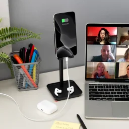 حامل هاتف قابل للتعديل – أسود Kikkerland ADJUSTABLE PHONE STAND BLACK