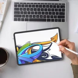غطاء حماية ضد السقوط هايفن مع واقي شاشة غرافيك SketchR - لآيباد برو 11 بوصة Hyphen SketchR Graphic Screen Protector + Drop Protection Case - iPad Pro 11