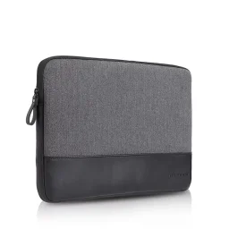 حقيبة حماية (لاب توب) هايفن إيسي - أسود - 13.3 بوصة Hyphen Esse Sleeve Black 13.3