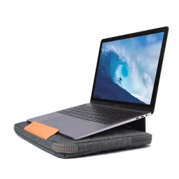 حقيبة حماية لاب توب هايفن إيسي مع مسند ذكي - رمادي 13 بوصة Hyphen Esse Sleeve with Smart Stand Grey 13