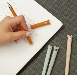 كيكر لاند أقلام حيوانات قابلة للمسح Kikkerland Erasable Animal Pens