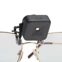 كيكر لاند إضاءة مشبك Kikkerland Clip-On Light