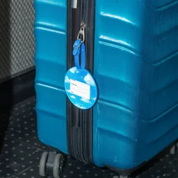 كيكر لاند بطاقة أمتعة على شكل سحابة Kikkerland Cloud Luggage Tag