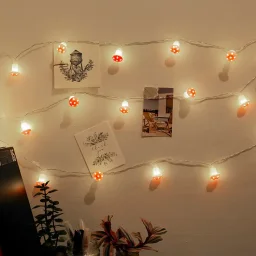 كيكر لاند شريط إضاءة LED بـ 20 فطرًا Kikkerland 20 Mushroom LED String Lights