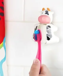 فليبر عبوة كومبو غطاء فرشاة أسنان وفرشاة أسنان حيوان مرح - بقرة Flipper Fun Animal Toothbrush Cover & Toothbrush Combo Pack - Cow