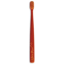 فليبر عبوة كومبو 2 في 1 غطاء فرشاة أسنان وفرشاة أسنان بلاي آي لوف - سيمبليسيتي Flipper Play iLove Toothbrush Cover & Toothbrush 2-in-1 Combo Pack - Simplicity
