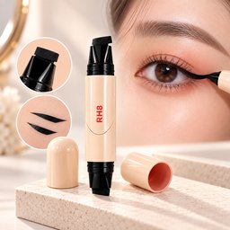 قلم لاينر (eye lainer) للمبتدئين سريع جدا كالختم يرسم بثانية. An eyeliner pen for beginners that is incredibly fast—like a stamp—drawing a line in just a second.