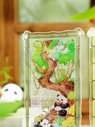 بازل باندا داخل إطار أكريليك – 55 قطعة Panda Acrylic Frame Puzzle - 55 Pieces