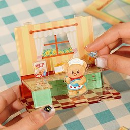 صندوق مفاجآت دب الزبدة – يوميات مصغّرة Butter Bear Miniature Diaries Mystery Box