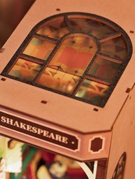 مكتبة شكسبير المصغّرة – زاوية كتب Shakespeare Bookstore Book Nook