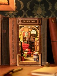مكتبة شكسبير المصغّرة – زاوية كتب Shakespeare Bookstore Book Nook