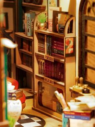 مكتبة شكسبير المصغّرة – زاوية كتب Shakespeare Bookstore Book Nook