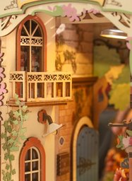 زاوية الأزهار المصغّرة Floral Corner Book Nook