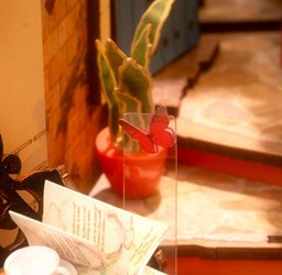 زاوية الأزهار المصغّرة Floral Corner Book Nook