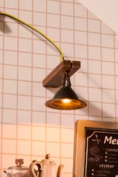 مقهى العطلات المصغّر Holiday Café Miniature