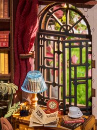 زاوية الدراسة الهادئة المصغّرة Silent Study Book Nook