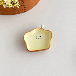 طبق سيراميك صغير بتصاميم مخبوزات لطيفة Small Ceramic Plate with Cute Pastry Designs