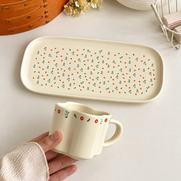 طقم كوب وصحن سيراميك وردة التوليب – 120 مل Tulip Ceramic Cup and Plate Set – 120 ml