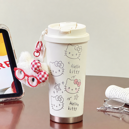 كوب سفر هيلو كيتي برسومات متكررة مع تعليقة Hello Kitty Patterned Travel Mug with Charm