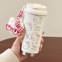 كوب سفر هيلو كيتي برسومات متكررة مع تعليقة Hello Kitty Patterned Travel Mug with Charm