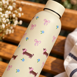 مطارة كريمية بنقشة كلاب وفيونكات Cream Water Bottle with Puppies and Bows