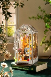 بيت الحديقة المصغّر – زاوية كتب Miniature Garden House Book Nook