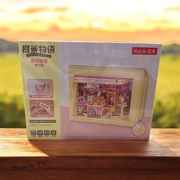 متجر الآيس كريم – مجسم مصغّر للتركيب Miniature Ice Cream Shop Building Kit