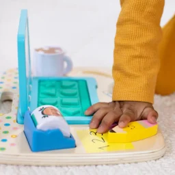 ميليسا آند دوغ لوحة أنشطة مكتبية للعمل واللعب Melissa & Doug Work & Play Desktop Activity Board