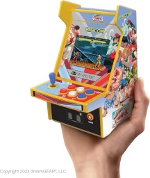 ماي آركيد DGUNL‑4185 سوبر ستريت فايتر II – برو محمول مايكرو بلاير (لعبتان في واحد) My Arcade DGUNL-4185 Super Street Fighter II – Pro Portable Retro Arcade Micro Player (2 GAMES IN 1)