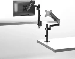 ذراع حامل شاشة فردي يثبت على عمود من "جيم أون" (GAMEON) للمقاسات 17-32 بوصة - لون أسود GAMEON Pole-Mounted Single Monitor Arm 17"-32" - Black