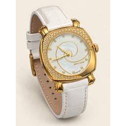 ساعة نسائيه من بيير كاردان الفرنسيه pierre cardin watch