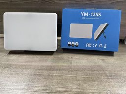 لوحة إضاءة فيديو RL-12SS ثنائية اللون بقوة 9W و168 حبة LED - بطارية حتى 3 ساعات بحجم 22 × 16 سم YM12SS LED Fill Light Panel 9W