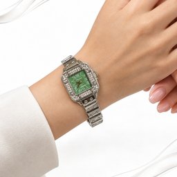 ساعة نسائية فضية مربعة بميناء أخضر من Eliyina Eliyina Women's Silver Square Green Dial Watch