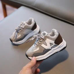 ترينشوز نيو بثلاث الوان Tracksuit Three Colors