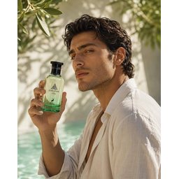 ميزون الحمراء/جين لوي فيبي أو دي بارفان 100 مل Maison Al Hamra/Jeanne Louis Phoebe Eau de Parfum 100ml