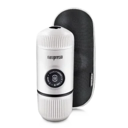 آلة تحضير الإسبريسو Wacaco Nanopresso (CHILLWHITE) Wacaco Nanopresso (CHILLWHITE)