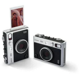 كاميرا فورية فوجي فيلم Instax Mini EVO — اللون الأسود Fujifilm Instax Mini EVO Instant Camera Black