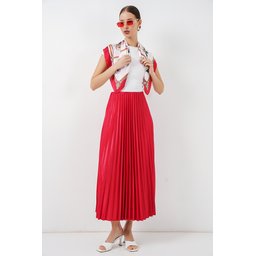 تنورة بليسيه 8009 بمظهر جلدي - أحمر 8009 Pleated Skirt with Leather Look - Red