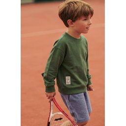 سويت شيرت أطفال موسمي بتفاصيل ملصق - أخضر زيتي (2-10 سنوات) Kids' Seasonal Sweatshirt with Label Detail - Oil Green (2-10 Years)