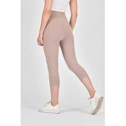 ليقنز كابري نسائي بيج بخصر عالٍ وشد للجسم Women's Beige High-Waist Shaping Capri Leggings