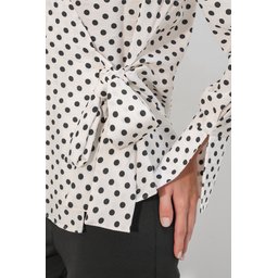 بلوزة نسائية بنقشة نقاط البولكا ملفوفة - 40036 - أبيض Women's Polka Dot Wrap Blouse 40036 - White